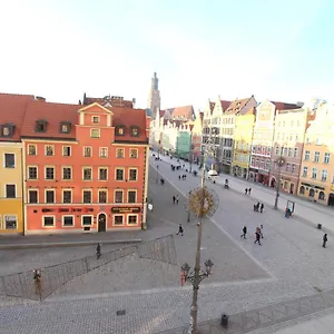https://happy-apartments-rynek.hotelswroclaw.com