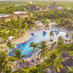 Курортный комплекс Bahia Principe Grand Coba, Акумаль